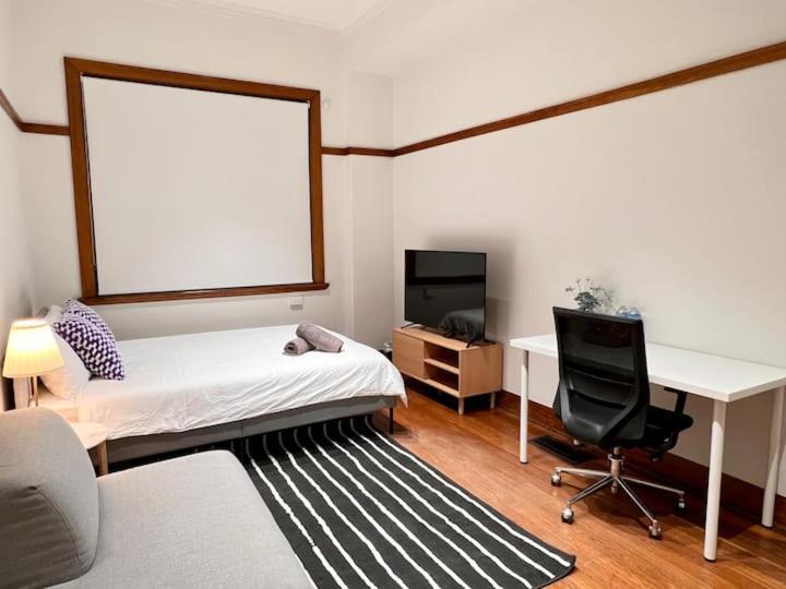 Charming Central Unit In Authentic Building Sydney Bagian luar foto