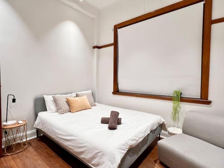 Charming Central Unit In Authentic Building Sydney Bagian luar foto